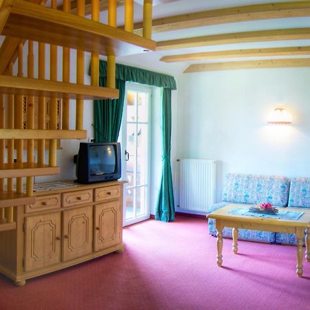 Residenz Am Kaiserweg Longostagno Екстер'єр фото