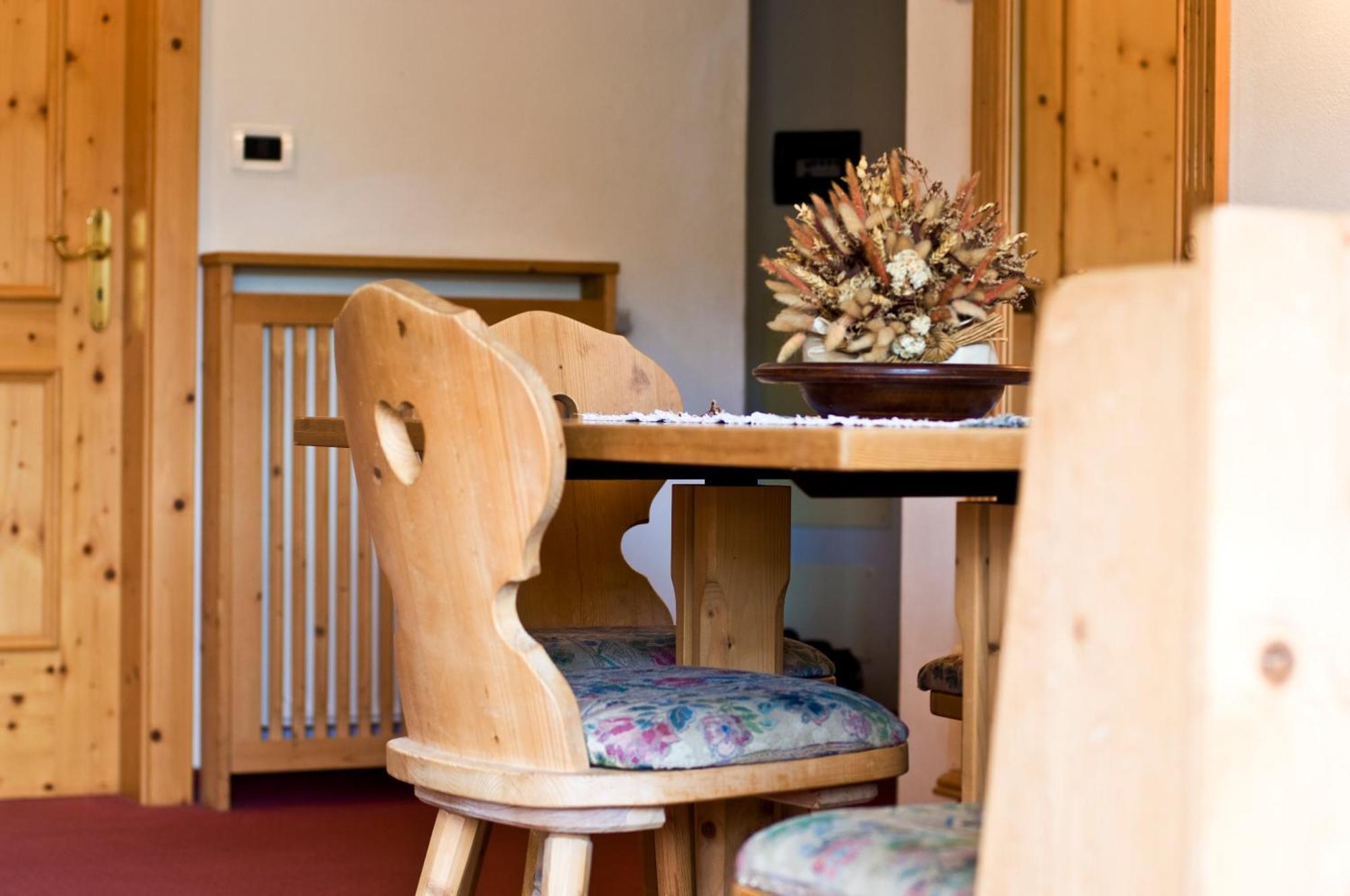 Residenz Am Kaiserweg Longostagno Екстер'єр фото